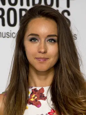 How tall is Emily MacDonagh?